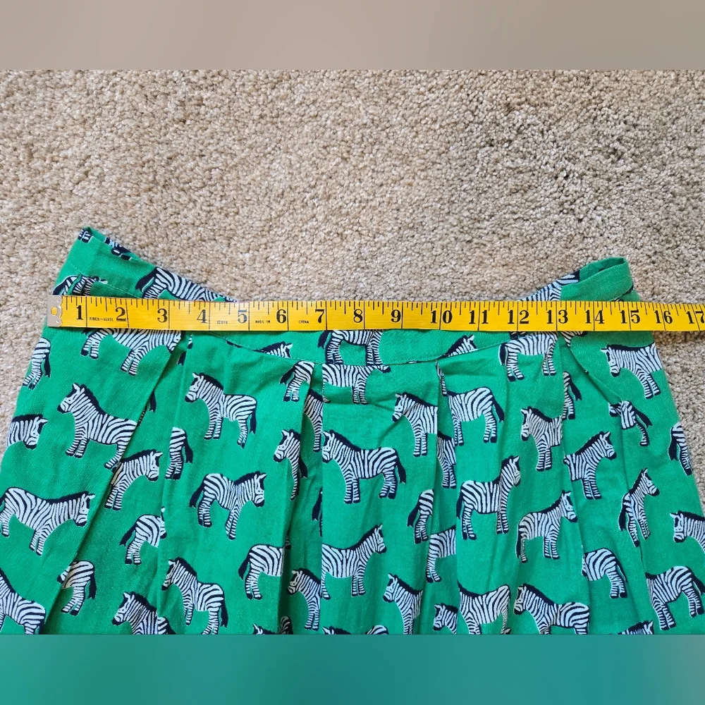 ModCloth/Compania Fantastica Sahara Character Green Zebra Skirt Size L - Picture 10 of 14
